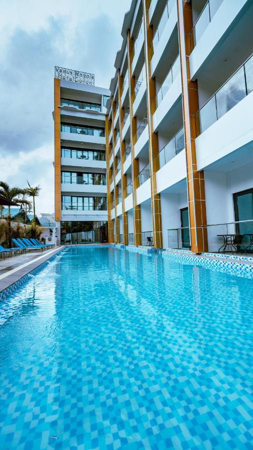 קורון Venus Royale Hotel מראה חיצוני תמונה